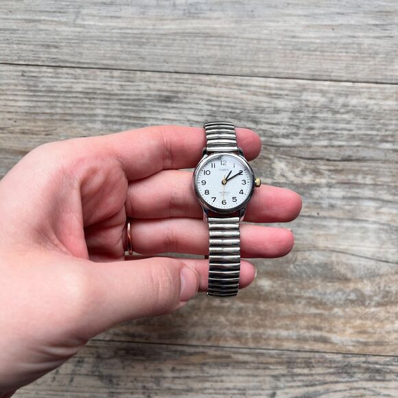 Vintage Timex Indiglo Womens Watch Silver Tone Stretch Band Classic main image 5